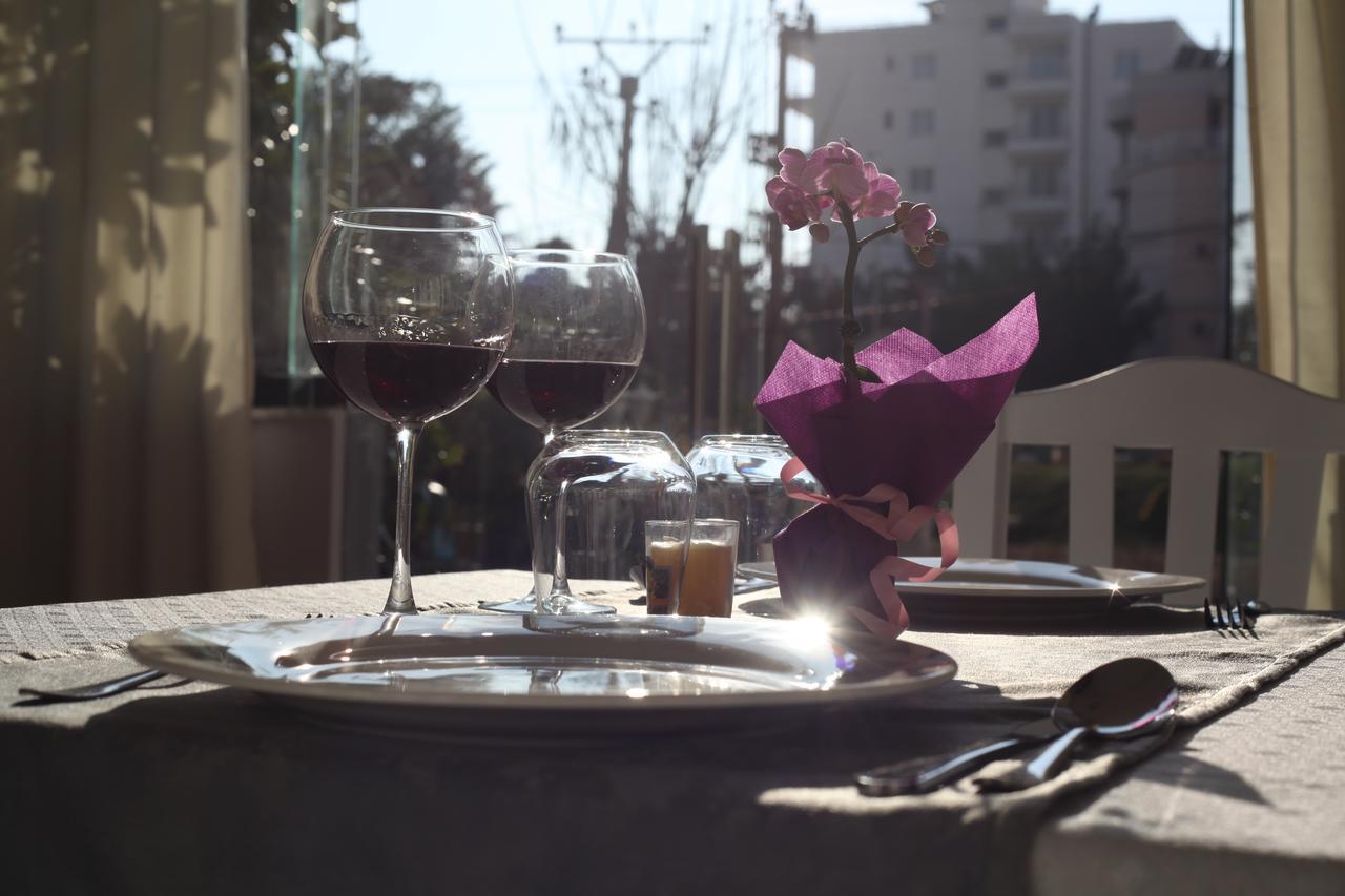 Sanremo Hotel Restorant Shkallnur Exterior photo
